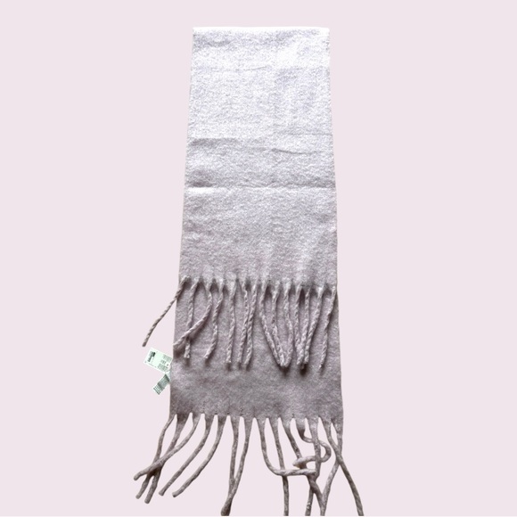 One Size Lavender Cozy Scarf - Picture 2 of 7